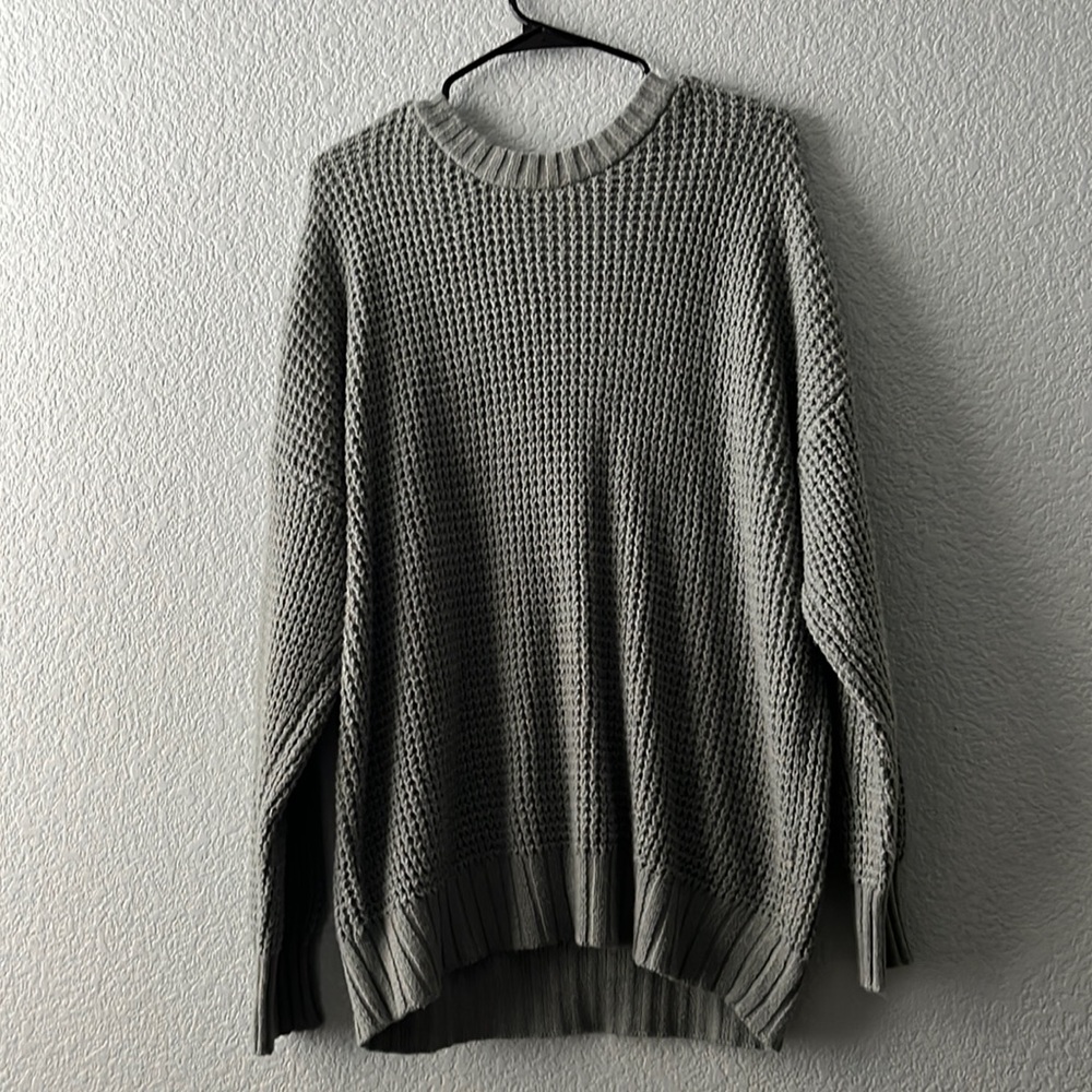 American Eagle Knitted Sweater